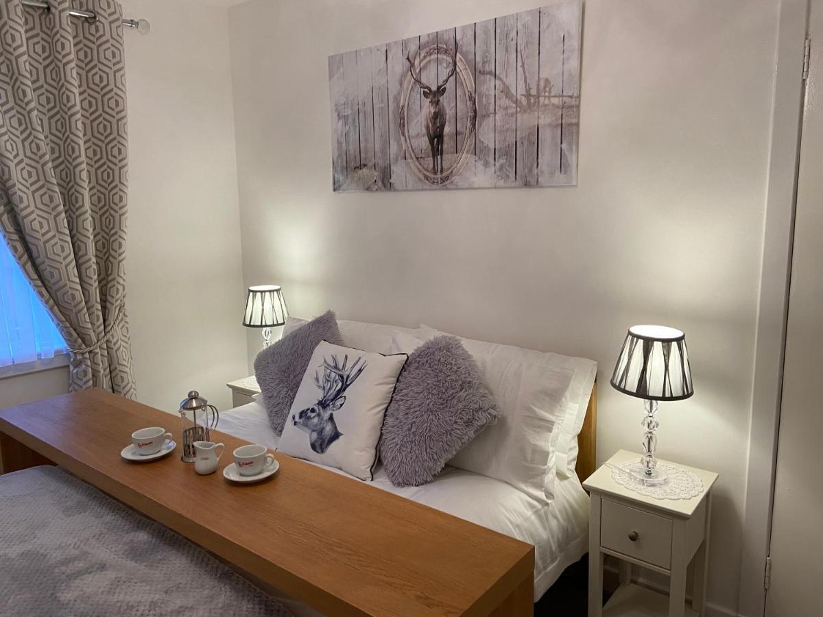 Historic Old Town 2 Bed Ground Floor Apartment Стерлінг Екстер'єр фото